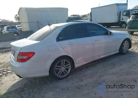 2012 Mercedes-Benz C 300 Luxury 4Matic/Sport 4Matic from USA, damaged, VIN WDDGF8BB1CR207772